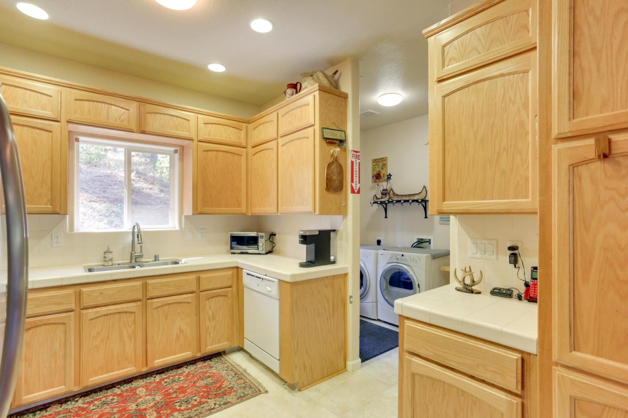 הוילה מידפינס Peaceful And Private Mariposa Cabin On 2 Acres! מראה חיצוני תמונה